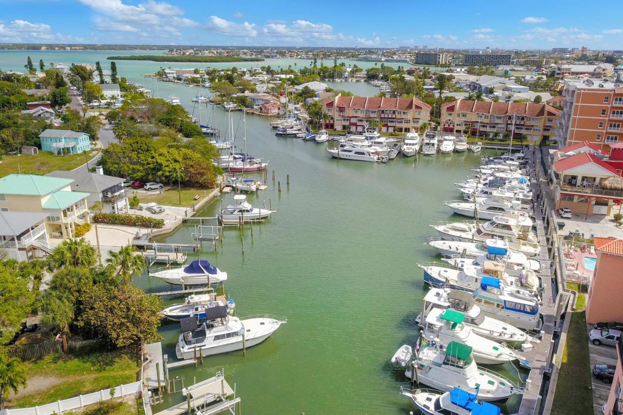 Bay Front Oasis Apartment St. Pete Beach Exterior foto