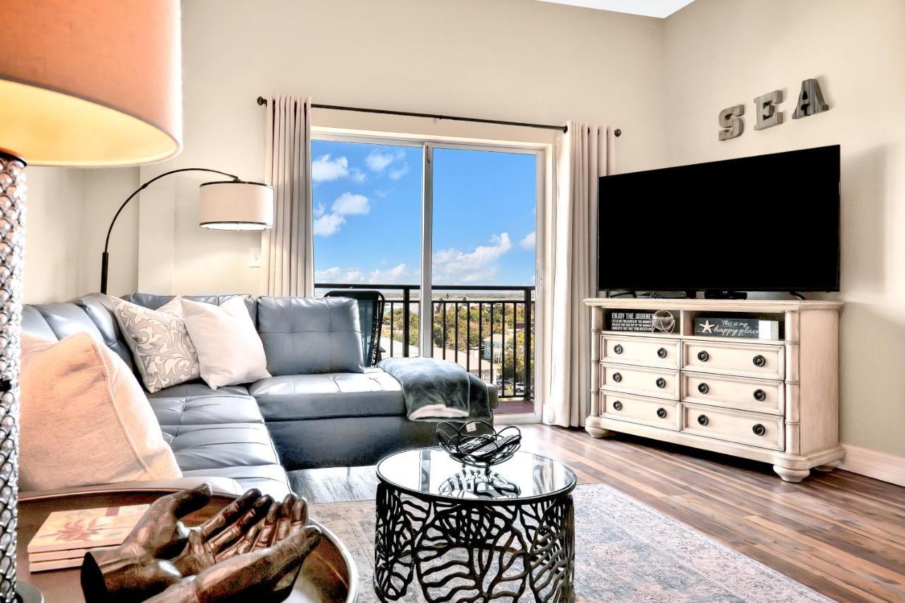 Bay Front Oasis Apartment St. Pete Beach Exterior foto