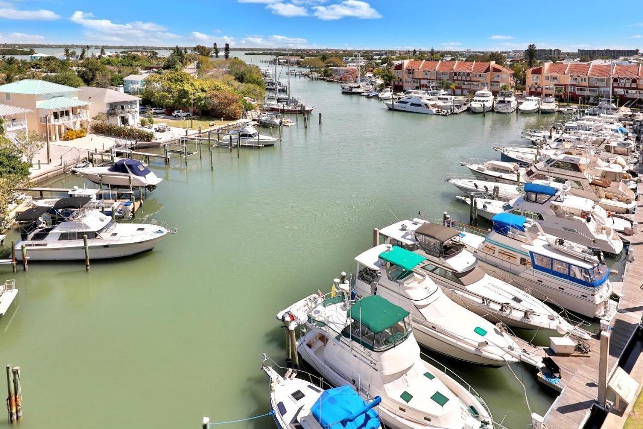 Bay Front Oasis Apartment St. Pete Beach Exterior foto